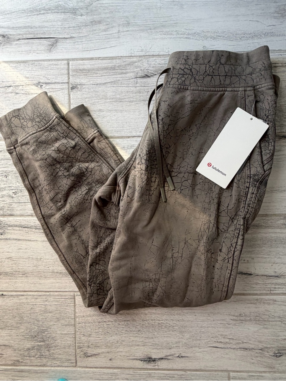 lululemon Women’s Warm Down Jogger Crackle Print Taupe